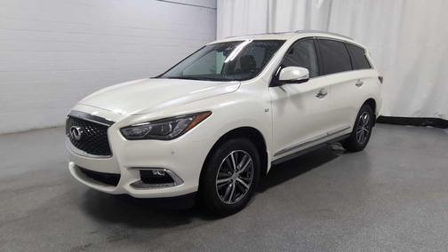 2017 INFINITI QX60 Base