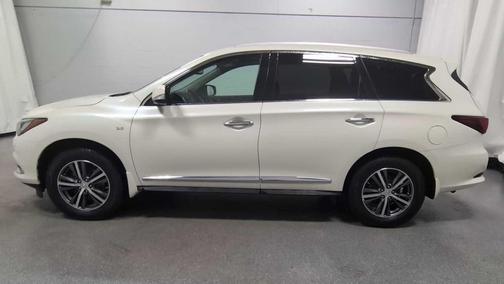 2017 INFINITI QX60 Base