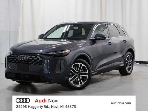 Tambora Gray Metallic 2025 Audi Q5 Prestige TFSI quattro S tronic