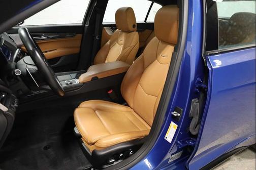 2023 Cadillac CT5 Sport