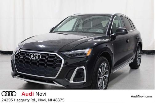 2023 Audi Q5 45 S line Prestige