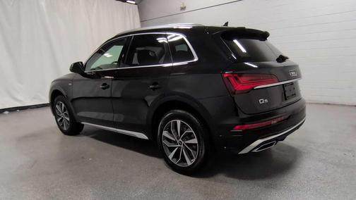 2023 Audi Q5 45 S line Prestige