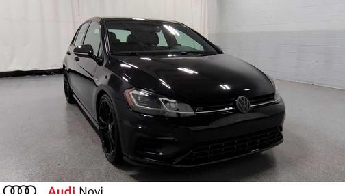 2019 Volkswagen Golf R 2.0T DSG