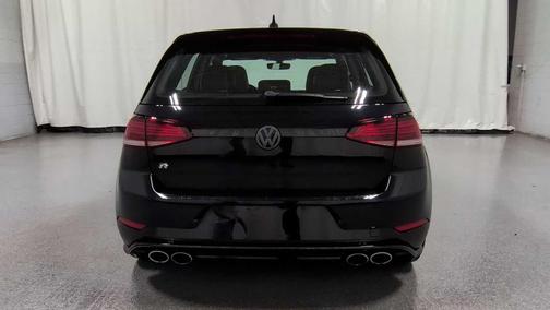 2019 Volkswagen Golf R 2.0T DSG