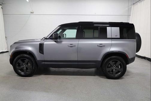 2020 Land Rover Defender 110 SE