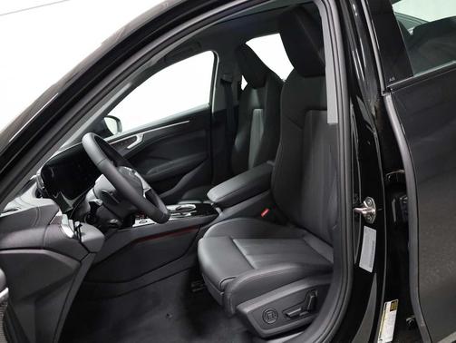 Mythos Black Metallic 2026 Audi A6 Premium Plus quattro S tronic