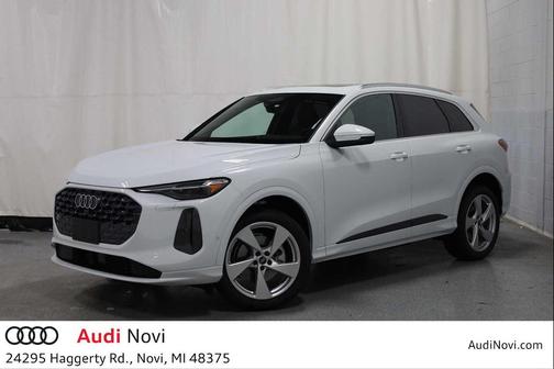 2025 Audi Q5 Premium Plus