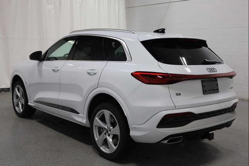 2025 Audi Q5 Premium Plus