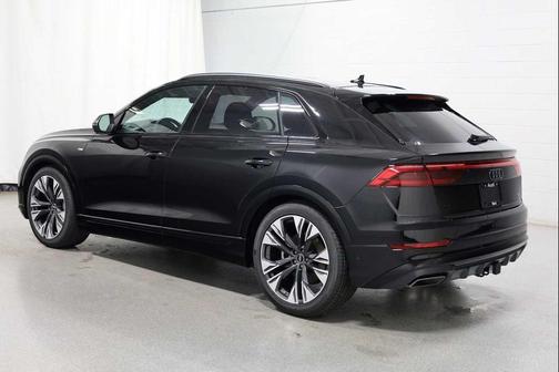2026 Audi Q8 55 Premium Plus