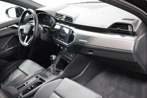 2023 Audi Q3 45 S line Premium Plus