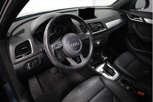 2018 Audi Q3 2.0T Sport Premium