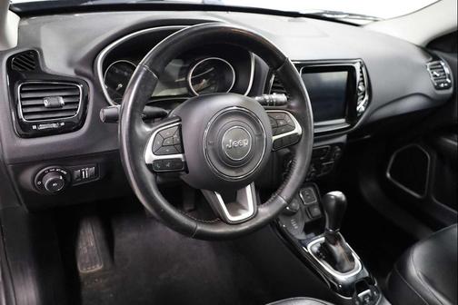Granite Crystal Metallic Clearcoat 2019 Jeep Compass Limited