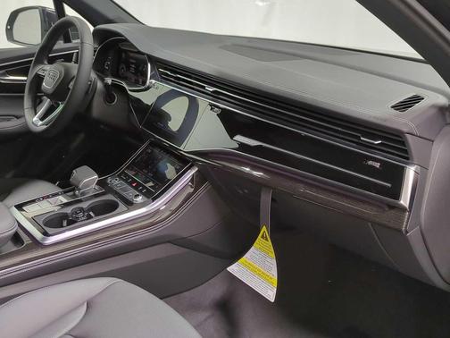 Mythos Black Metallic 2026 Audi Q7 55 Premium Plus