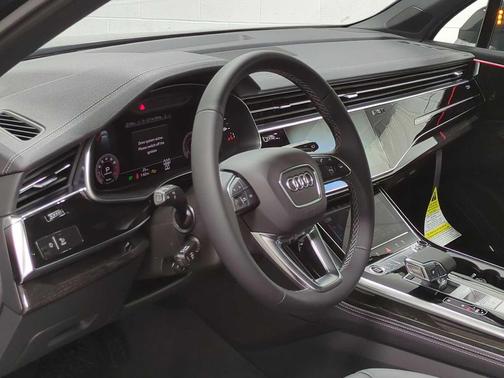 Mythos Black Metallic 2026 Audi Q7 55 Premium Plus