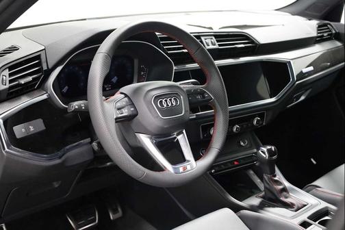 2025 Audi Q3 45 S line Premium Plus