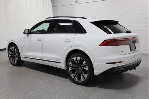 2026 Audi Q8 55 Premium Plus