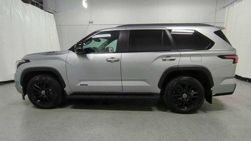 2024 Toyota Sequoia Base