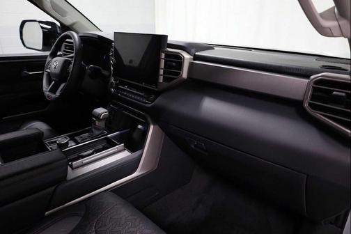 2024 Toyota Sequoia Base