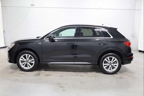 2023 Audi Q3 45 S line Premium Plus