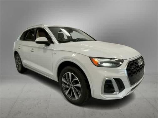 2024 Audi Q5 45 S line Premium