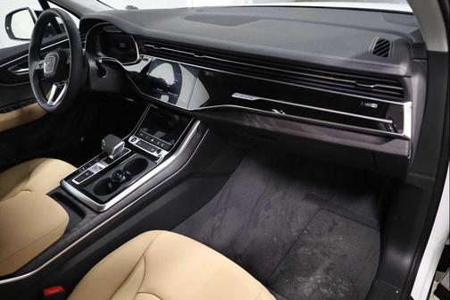 2026 Audi Q7 45 Premium