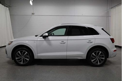 2023 Audi Q5 45 S line Premium Plus