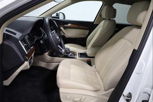2021 Audi Q5 45 Premium