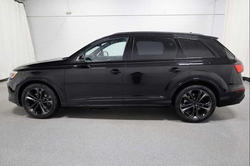 2026 Audi Q7 55 Premium Plus