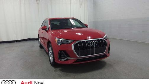 2022 Audi Q3 45 S line Premium