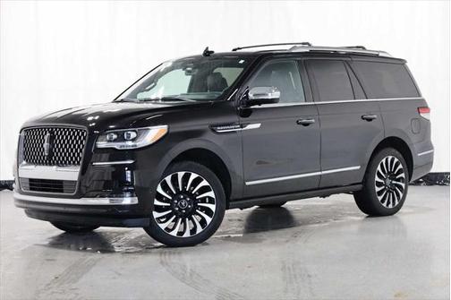 2022 Lincoln Navigator Black Label