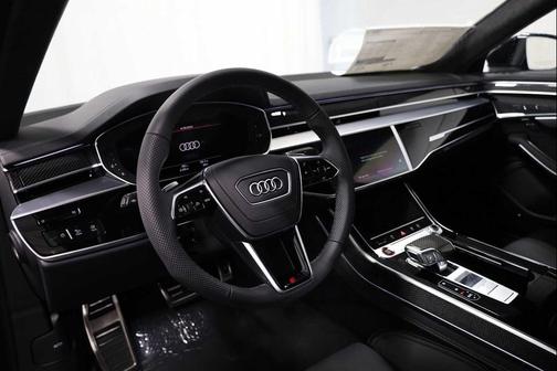 2025 Audi S8 4.0T