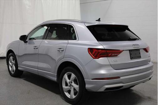 2022 Audi Q3 40 Premium