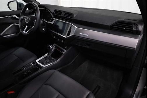 2022 Audi Q3 40 Premium