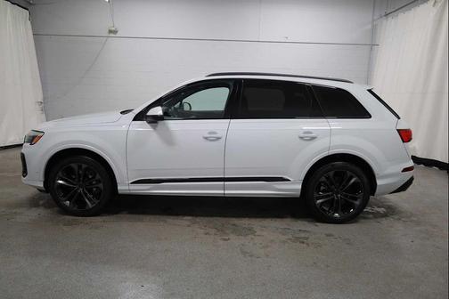 2026 Audi Q7 55 Premium Plus