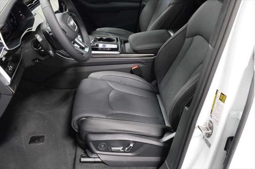 2025 Audi Q7 55 Prestige