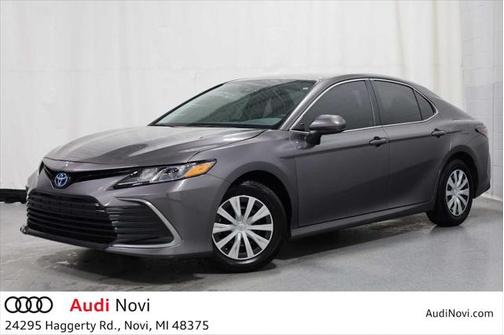 2024 Toyota Camry Hybrid LE