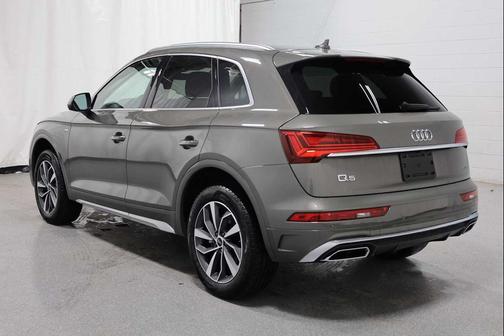 2024 Audi Q5 45 S line Premium