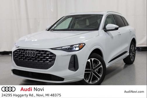 2025 Audi Q5 Premium TFSI quattro S tronic