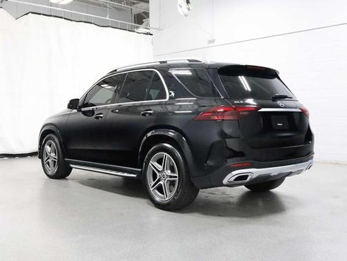 Black 2024 Mercedes-Benz GLE 450 4MATIC