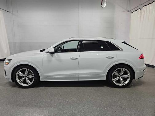 White 2023 Audi Q8 55 Prestige