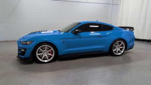 2022 Ford Shelby GT500 Base