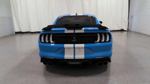 2022 Ford Shelby GT500 Base