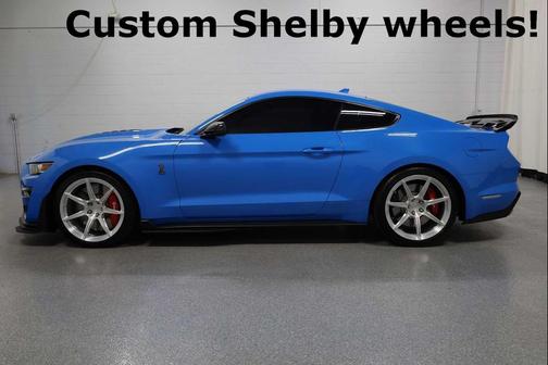 2022 Ford Shelby GT500 Base