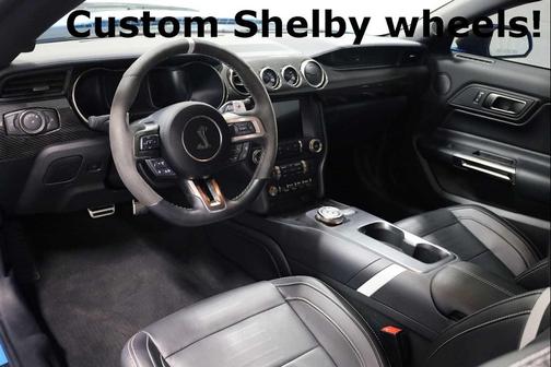 2022 Ford Shelby GT500 Base