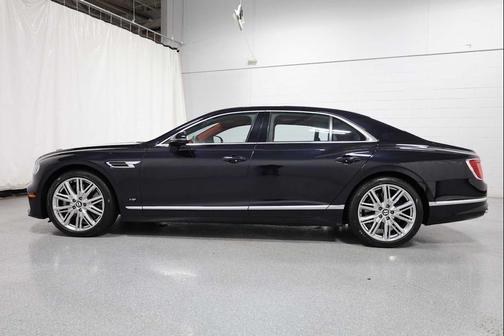2021 Bentley Flying Spur V8