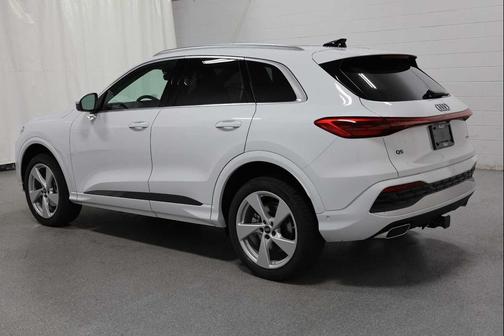 2025 Audi Q5 Premium Plus TFSI quattro S tronic