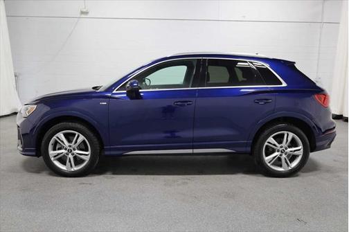 2022 Audi Q3 45 S line Premium Plus