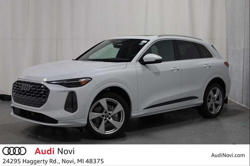 2025 Audi Q5 Premium Plus