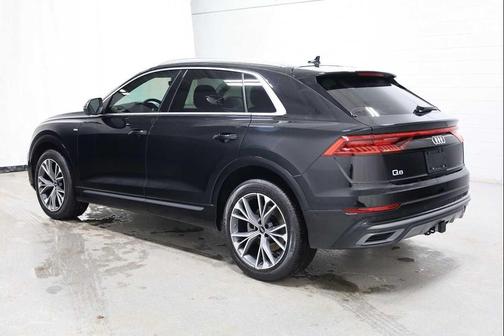 2023 Audi Q8 55 Premium Plus