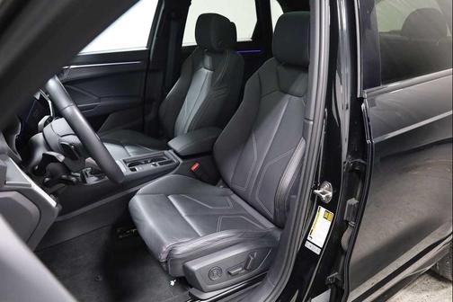 2024 Audi Q3 45 S line Premium Plus